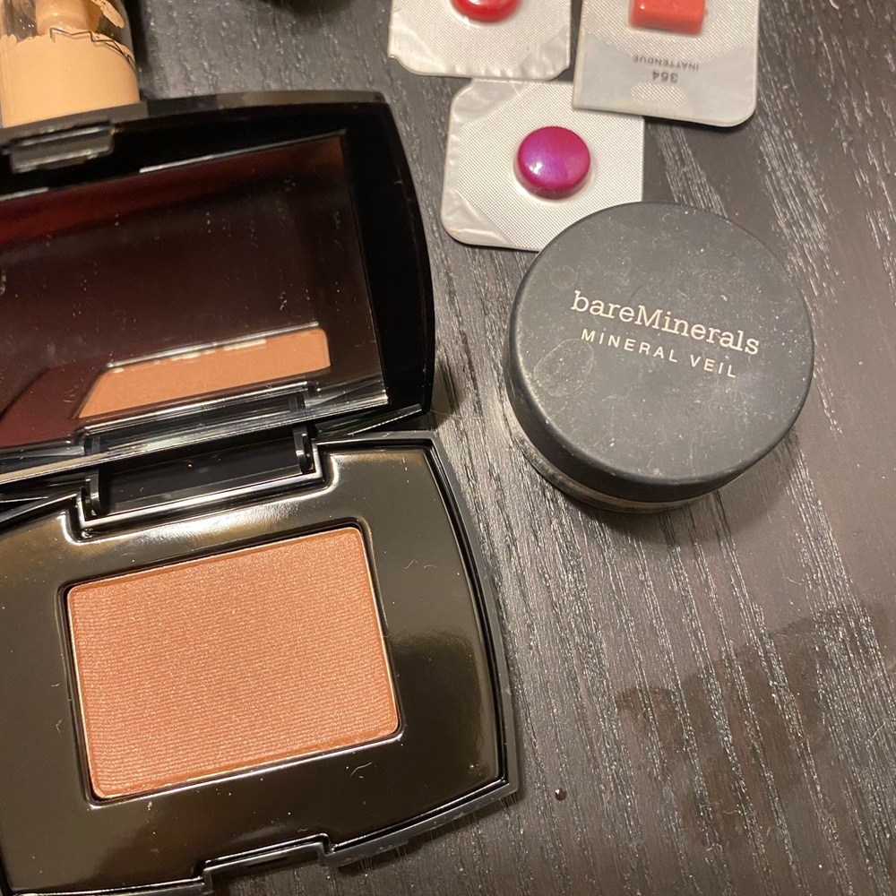 Makeup bundle - Picture 3 of 13